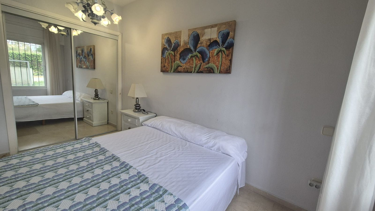 3 Bed Apartment for sale in Estepona Costa Del Sol, Málaga, Spain