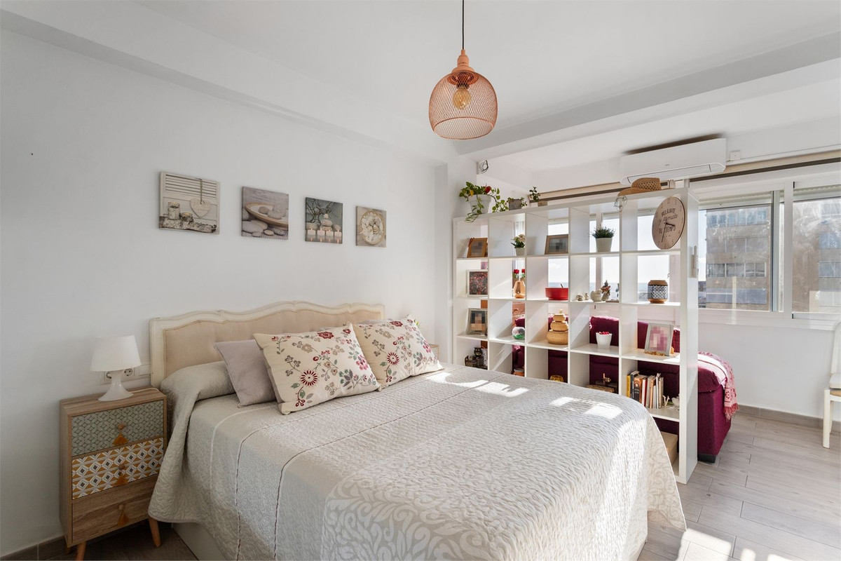 Se vende Apartamento Planta Media de 1 dormitorios en Costa Del Sol, Málaga, España