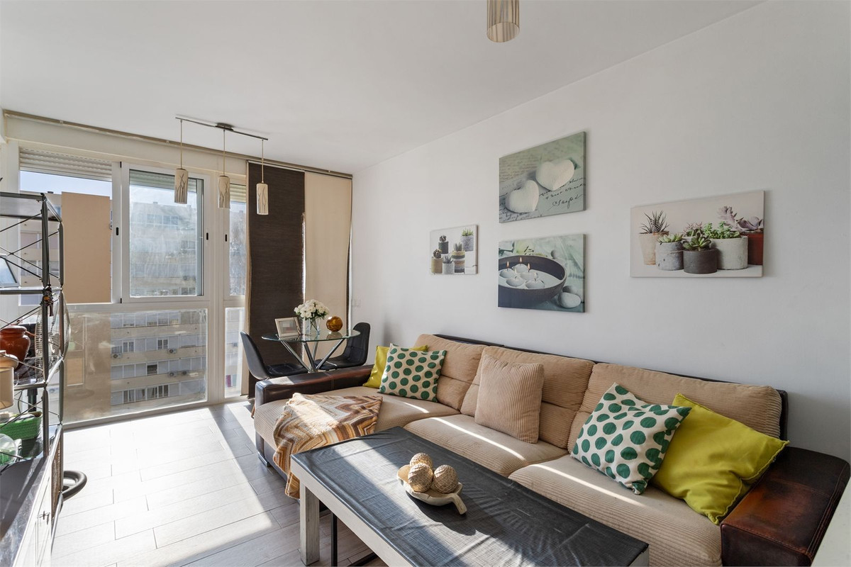 Se vende Apartamento Planta Media de 1 dormitorios en Costa Del Sol, Málaga, España