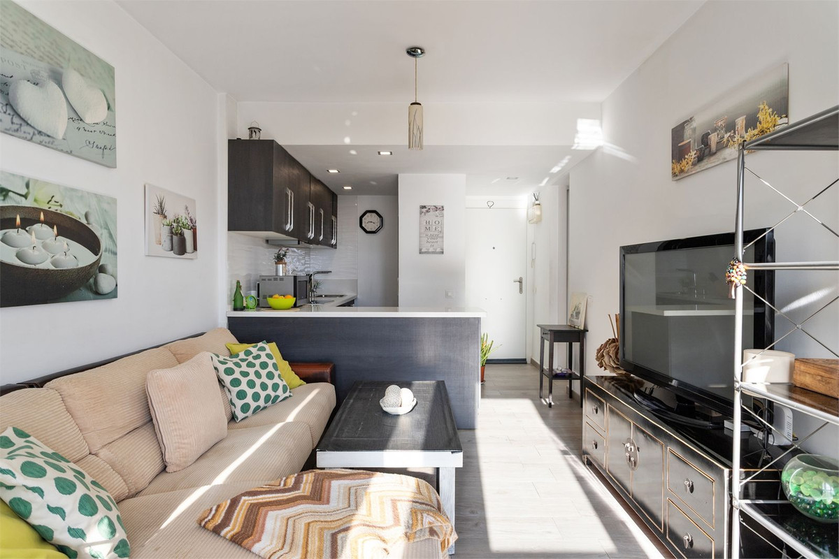 Se vende Apartamento Planta Media de 1 dormitorios en Costa Del Sol, Málaga, España