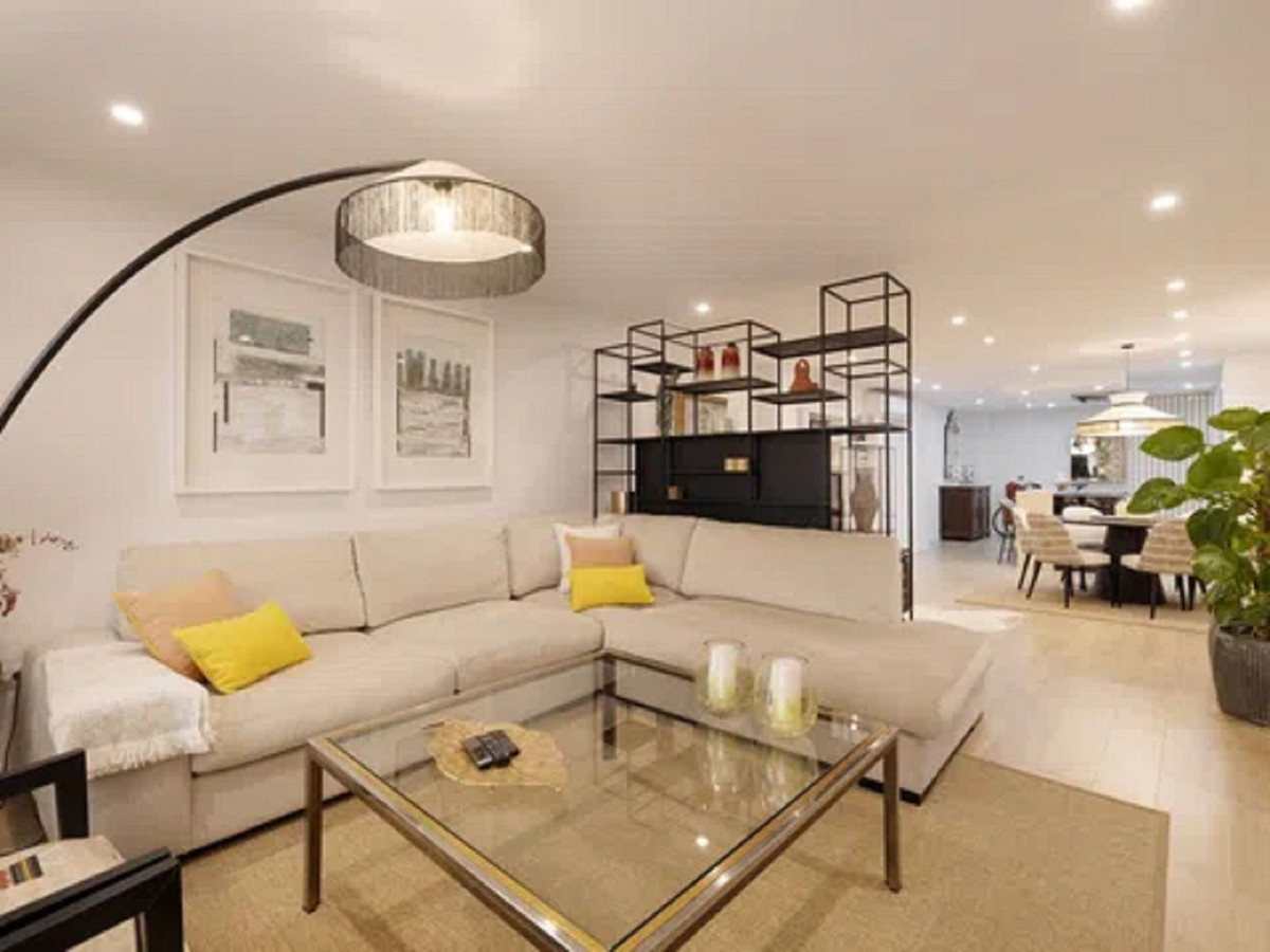 3 Bed Apartment for sale in Málaga Centro Costa Del Sol, Málaga, Spain