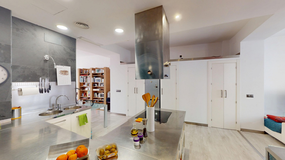 2 Bed Townhouse for sale in Málaga Costa Del Sol, Málaga, Spain