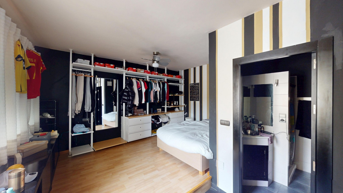 2 Bed Townhouse for sale in Málaga Costa Del Sol, Málaga, Spain