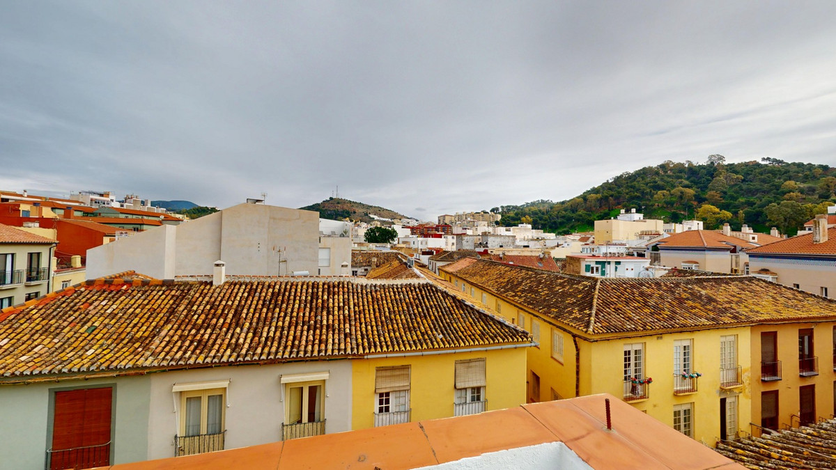 2 Bed Townhouse for sale in Málaga Costa Del Sol, Málaga, Spain