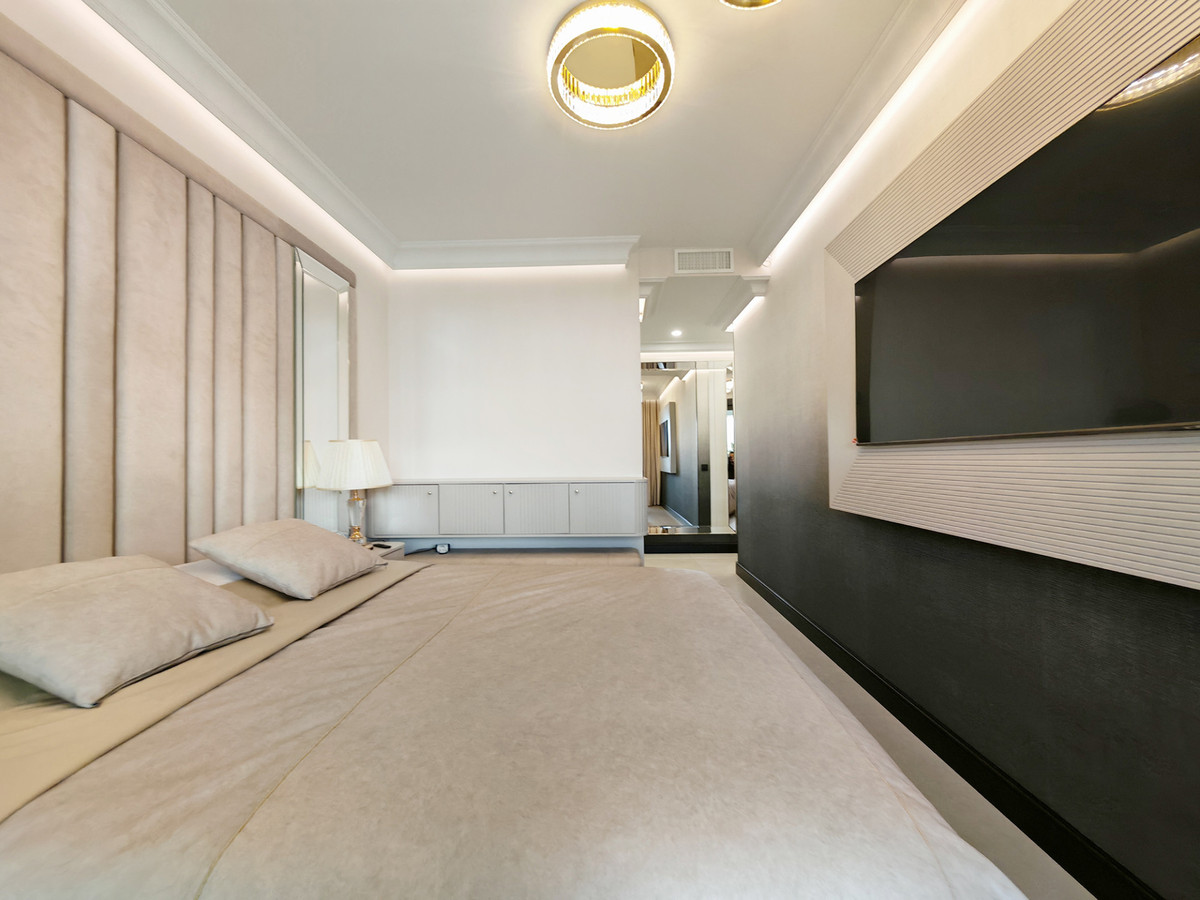 3 Bed Apartment for sale in Marbella Costa Del Sol, Málaga, Spain