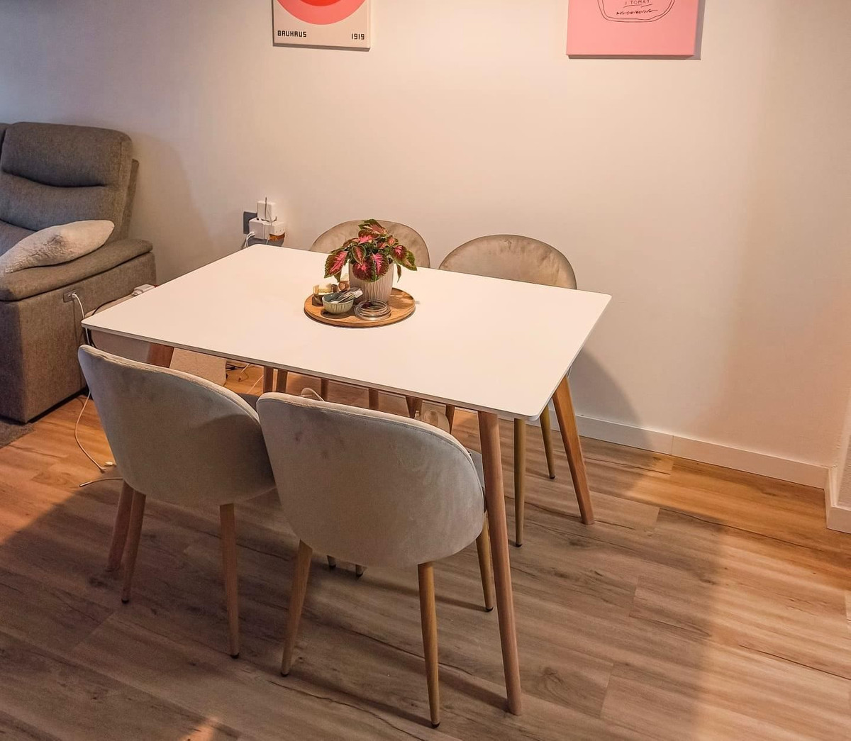 2 Bed Townhouse for sale in Guardamar Del Segura Costa Blanca, Alicante, Spain