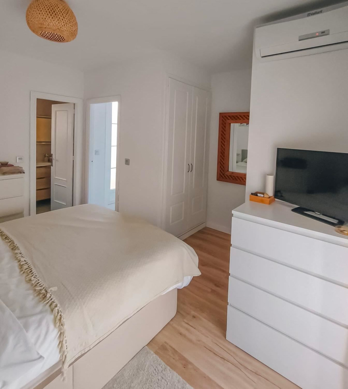 2 Bed Townhouse for sale in Guardamar Del Segura Costa Blanca, Alicante, Spain
