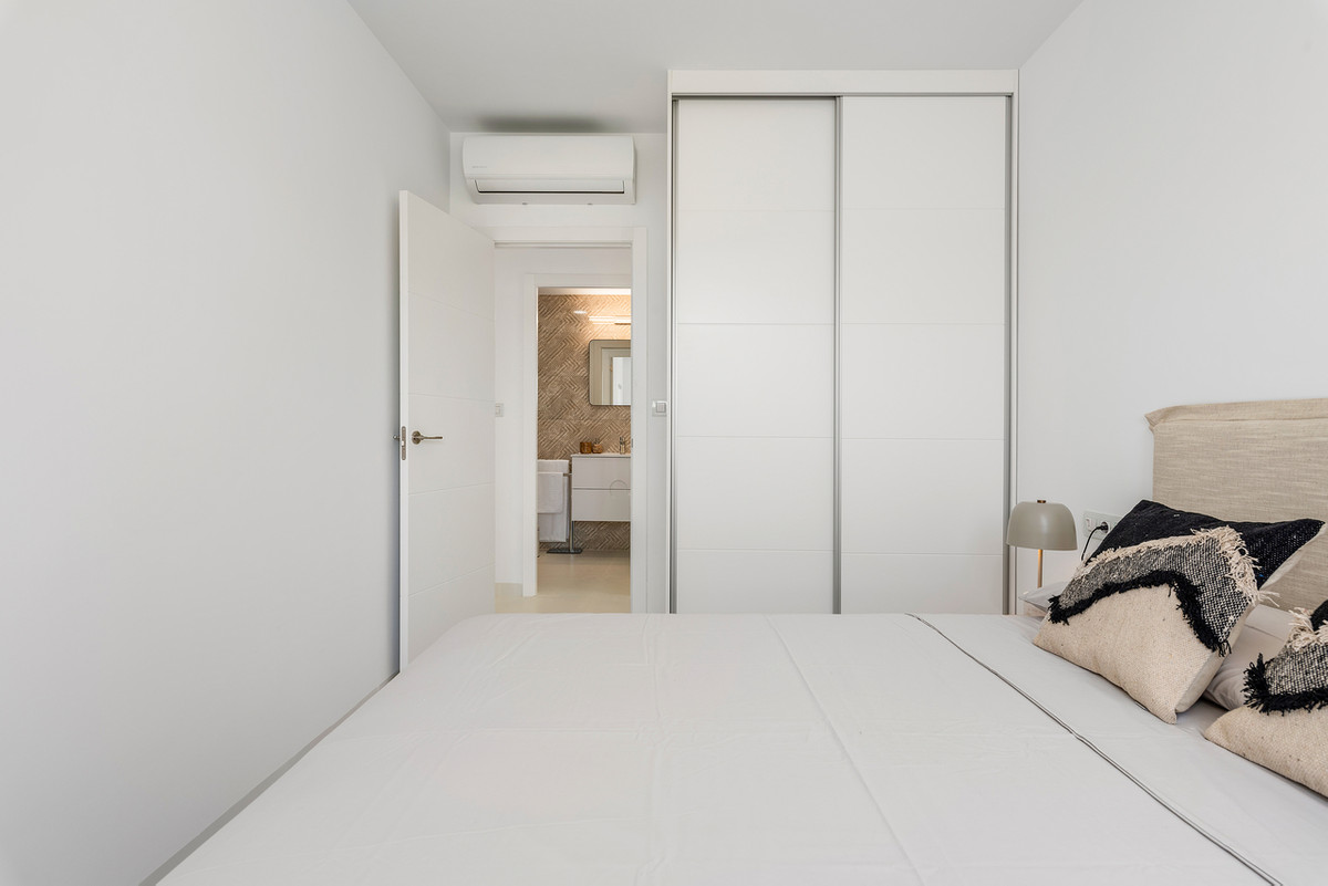 2 Bed Apartment for sale in San Miguel De Salinas Costa Blanca, Alicante, Spain