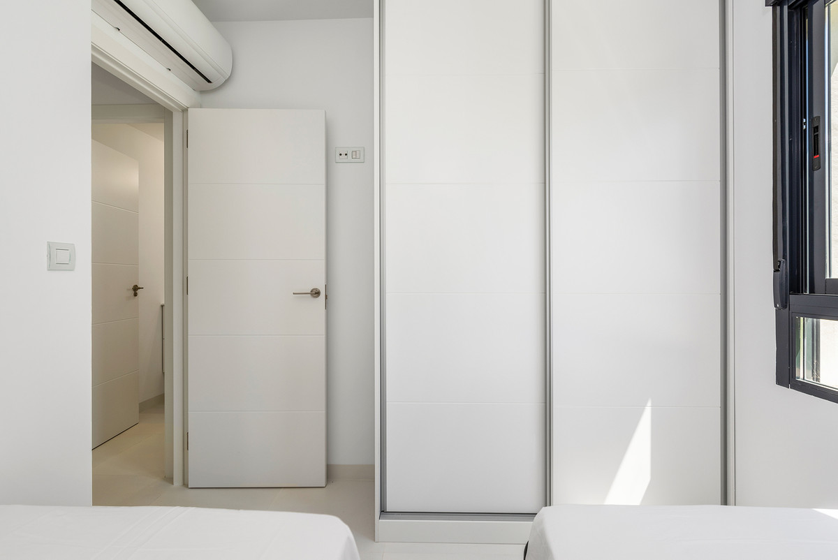 2 Bed Apartment for sale in San Miguel De Salinas Costa Blanca, Alicante, Spain