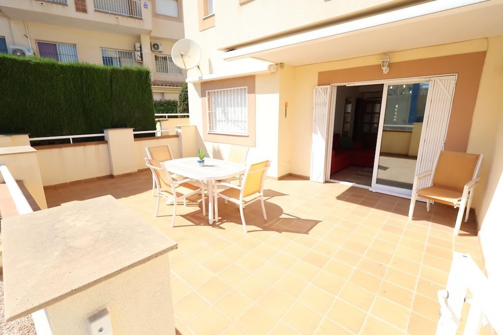 Se vende Apartamento Planta Baja de 2 dormitorios en Costa Blanca, Alicante, España