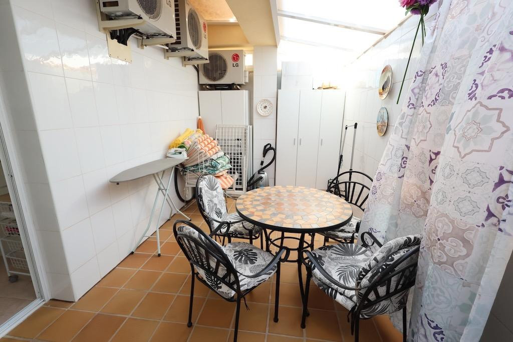 Se vende Apartamento Planta Baja de 2 dormitorios en Costa Blanca, Alicante, España