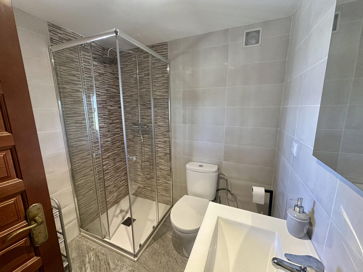 Se vende Adosada de 3 dormitorios en Costa Del Sol, Málaga, España