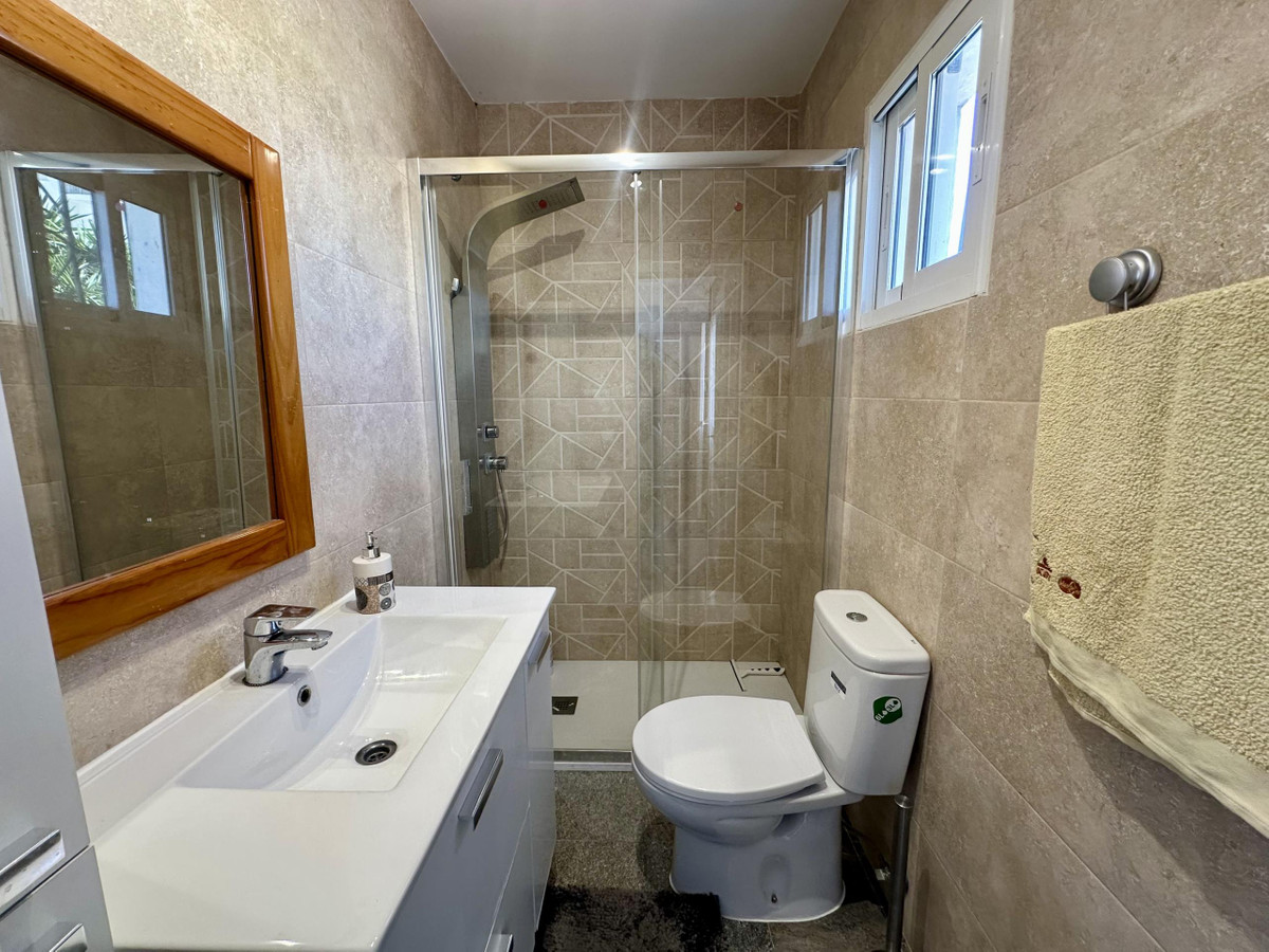 Se vende Adosada de 3 dormitorios en Costa Del Sol, Málaga, España