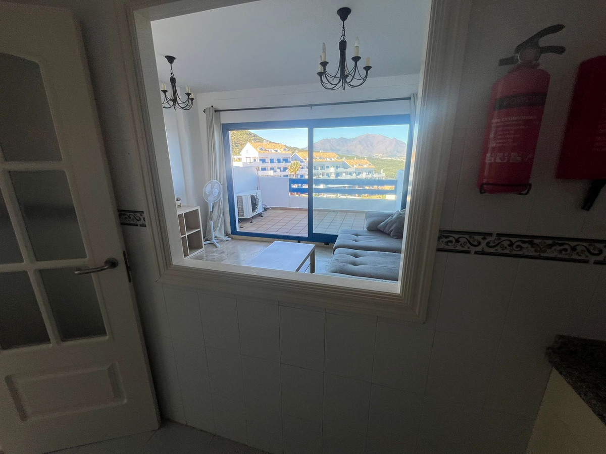 2 Bed Apartment for sale in La Duquesa Costa Del Sol, Málaga, Spain