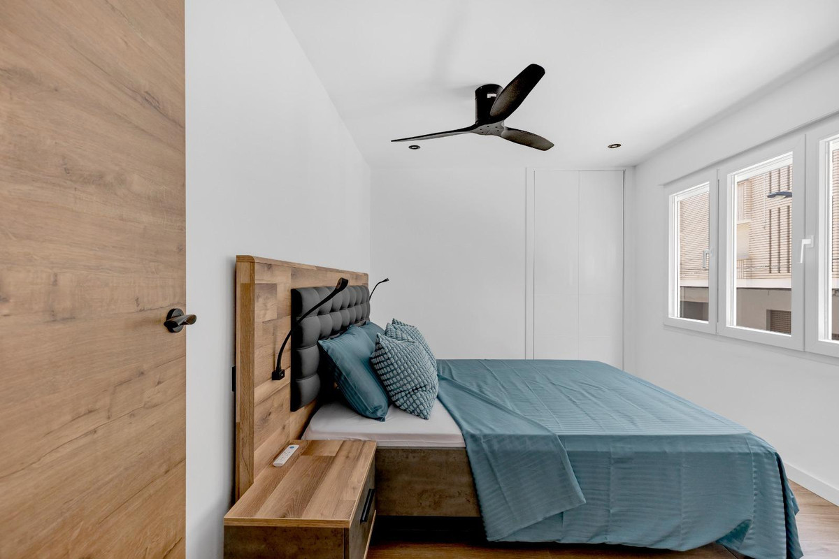Se vende Apartamento Planta Media de 3 dormitorios en Costa Blanca, Alicante, España