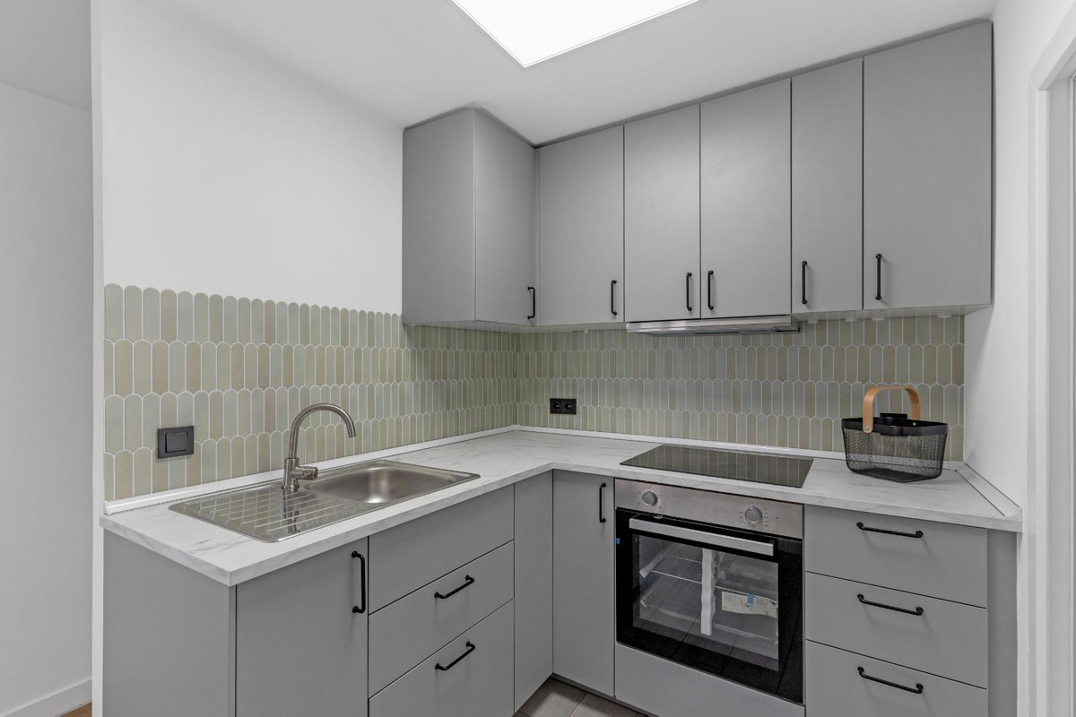 Se vende Apartamento Planta Media de 3 dormitorios en Costa Blanca, Alicante, España