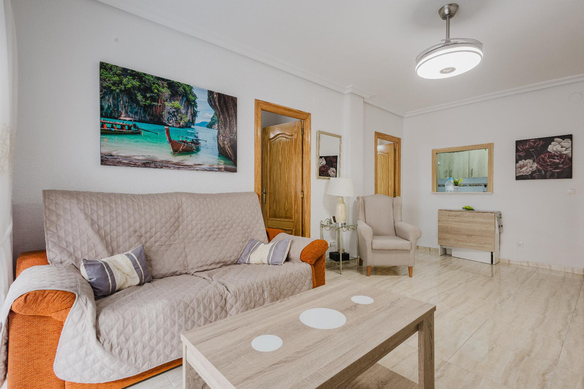 Se vende Apartamento Planta Baja de 2 dormitorios en Costa Blanca, Alicante, España