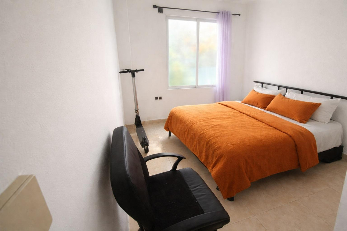 3 Bed Townhouse for sale in Los Pacos Costa Del Sol, Málaga, Spain