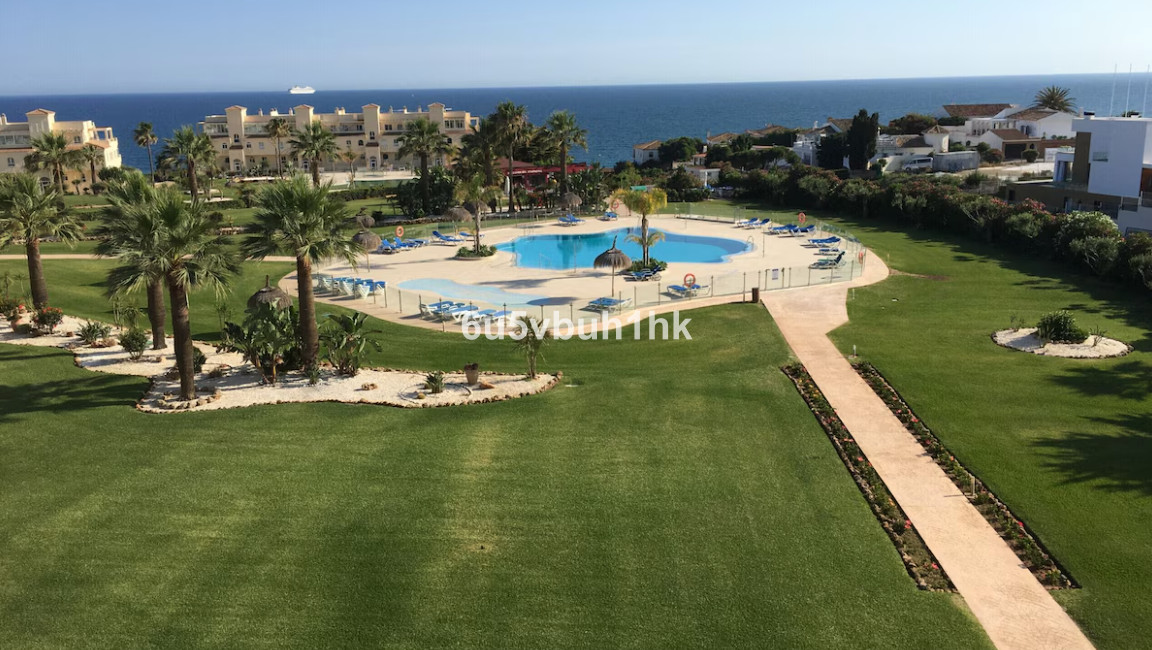 Se vende Apartamento Planta Media de 2 dormitorios en Costa Del Sol, Málaga, España