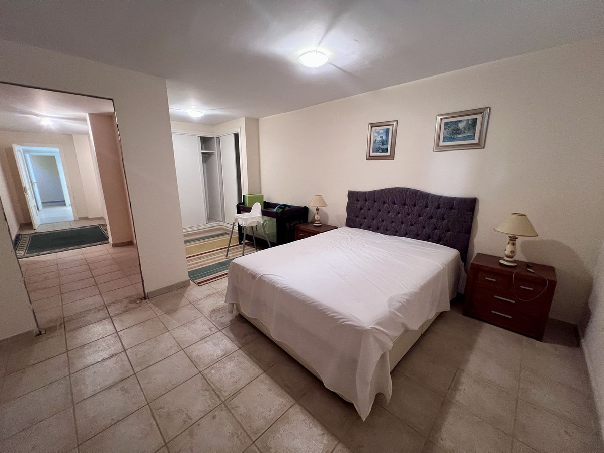3 Bed Townhouse for sale in El Paraiso Costa Del Sol, Málaga, Spain