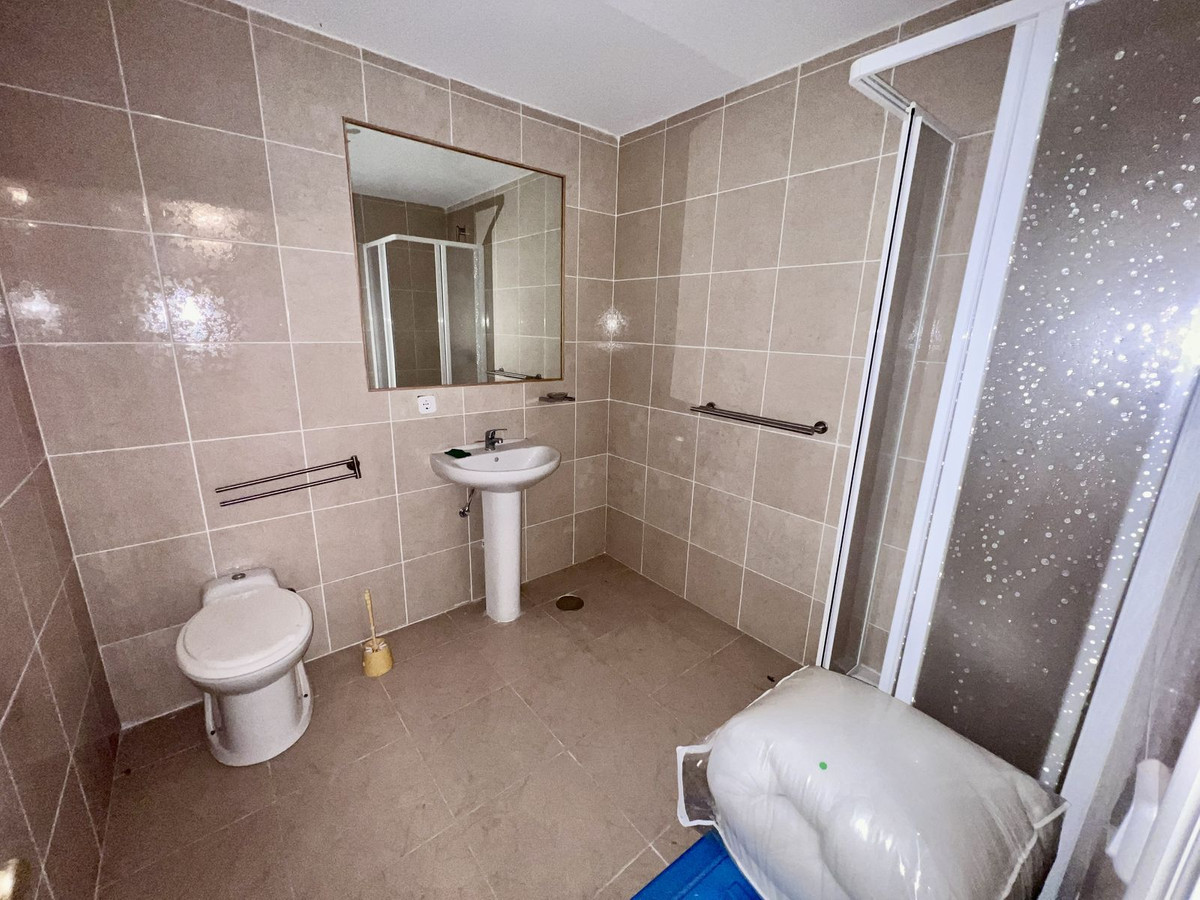 3 Bed Townhouse for sale in El Paraiso Costa Del Sol, Málaga, Spain