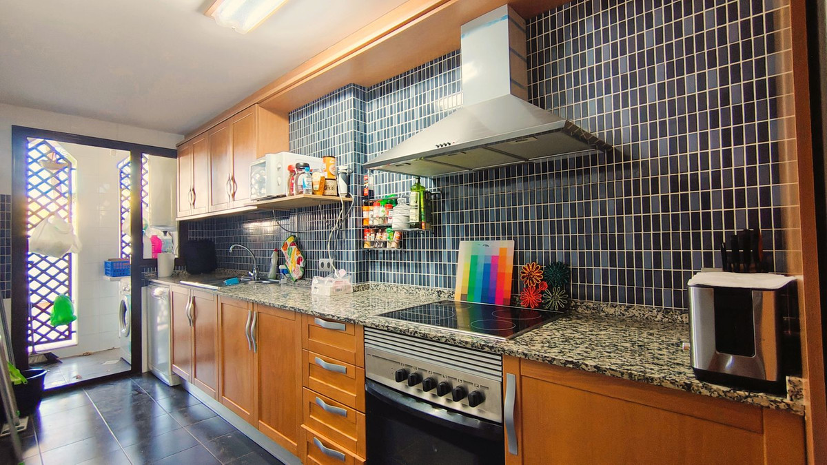 2 Bed Apartment for sale in Selwo Costa Del Sol, Málaga, Spain