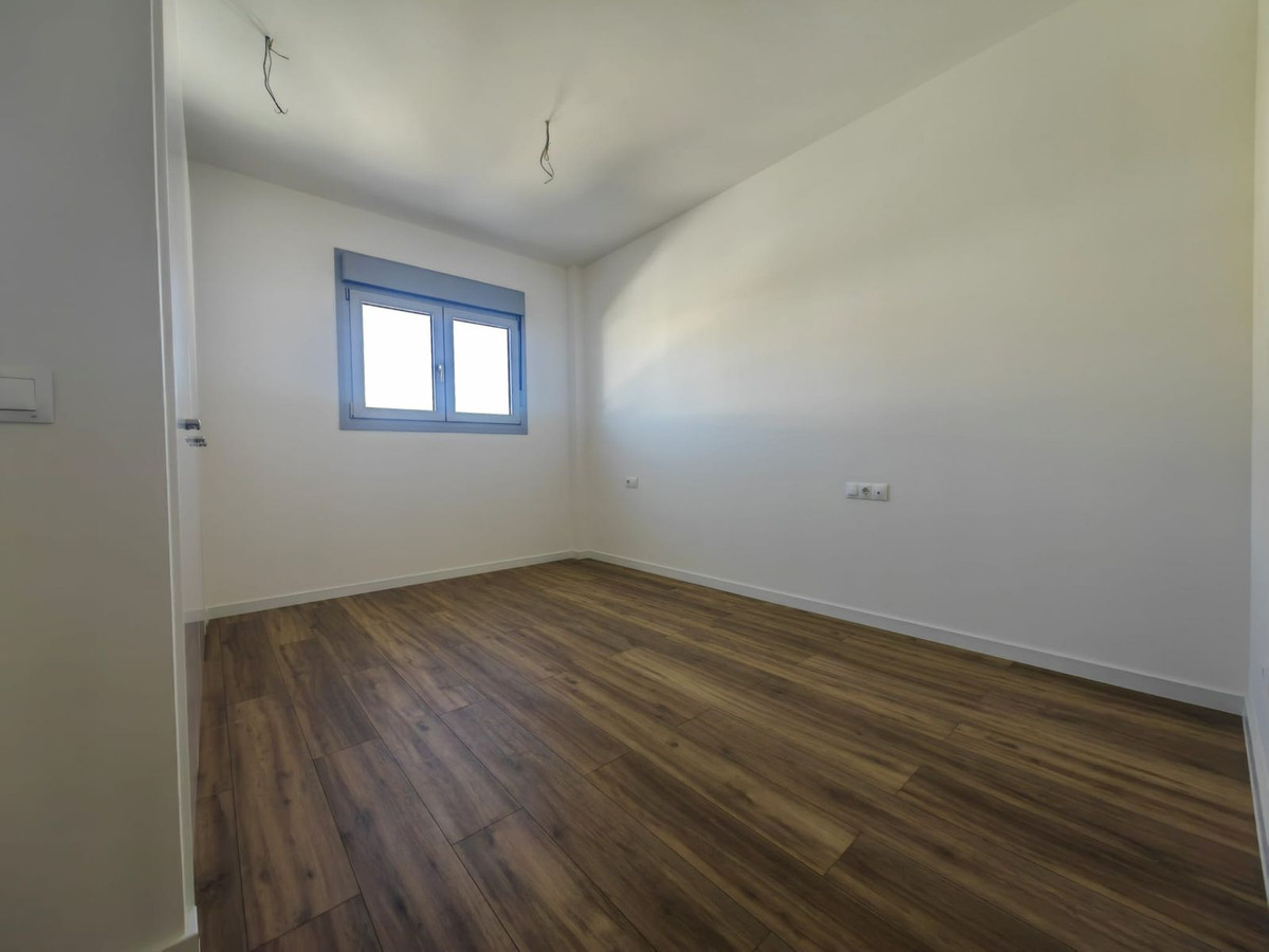 2 Bed Apartment for sale in Estepona Costa Del Sol, Málaga, Spain