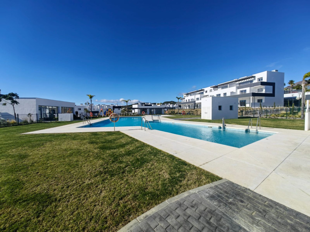 2 Bed Apartment for sale in Estepona Costa Del Sol, Málaga, Spain
