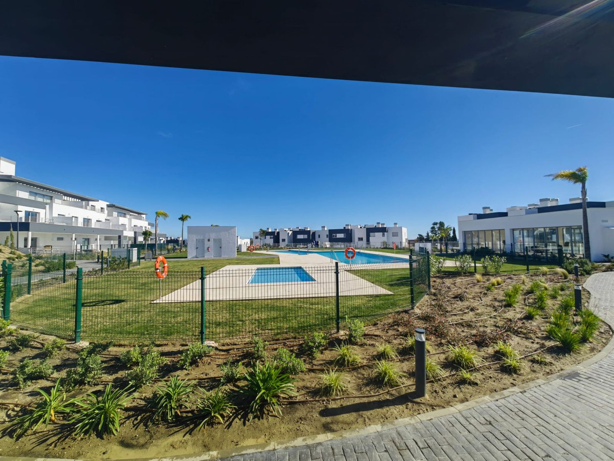 2 Bed Apartment for sale in Estepona Costa Del Sol, Málaga, Spain