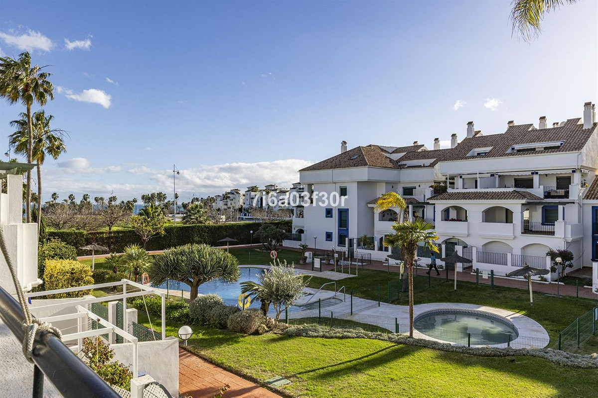 4 Bed Townhouse for sale in San Pedro De Alcántara Costa Del Sol, Málaga, Spain
