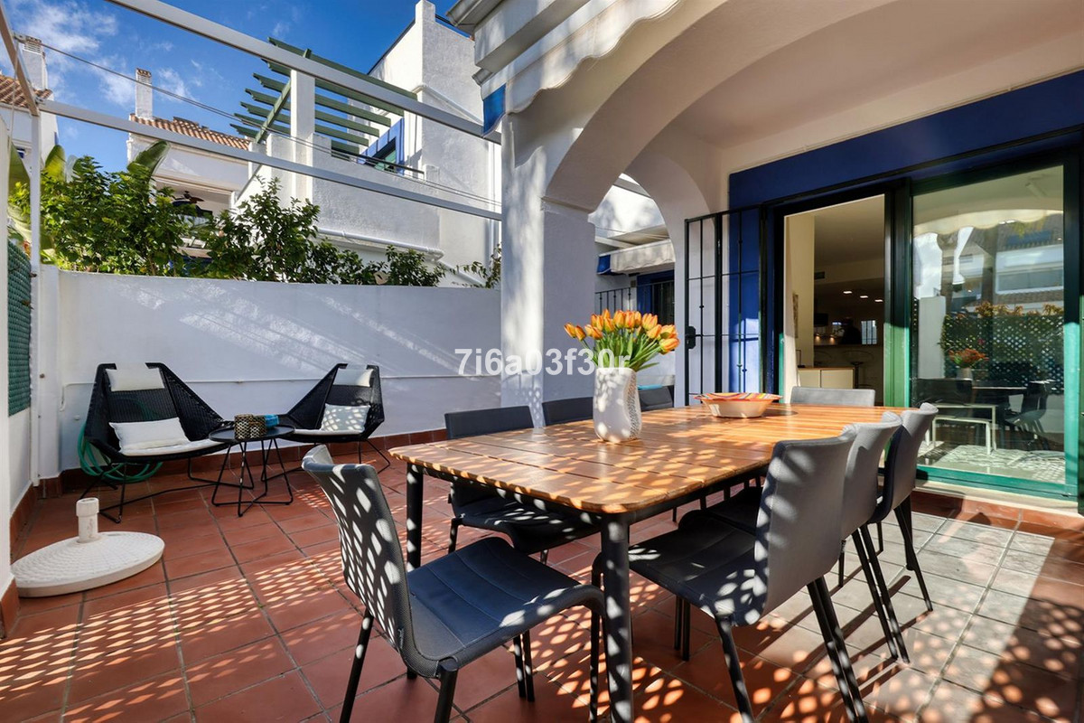 4 Bed Townhouse for sale in San Pedro De Alcántara Costa Del Sol, Málaga, Spain