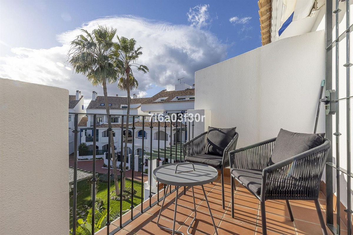4 Bed Townhouse for sale in San Pedro De Alcántara Costa Del Sol, Málaga, Spain