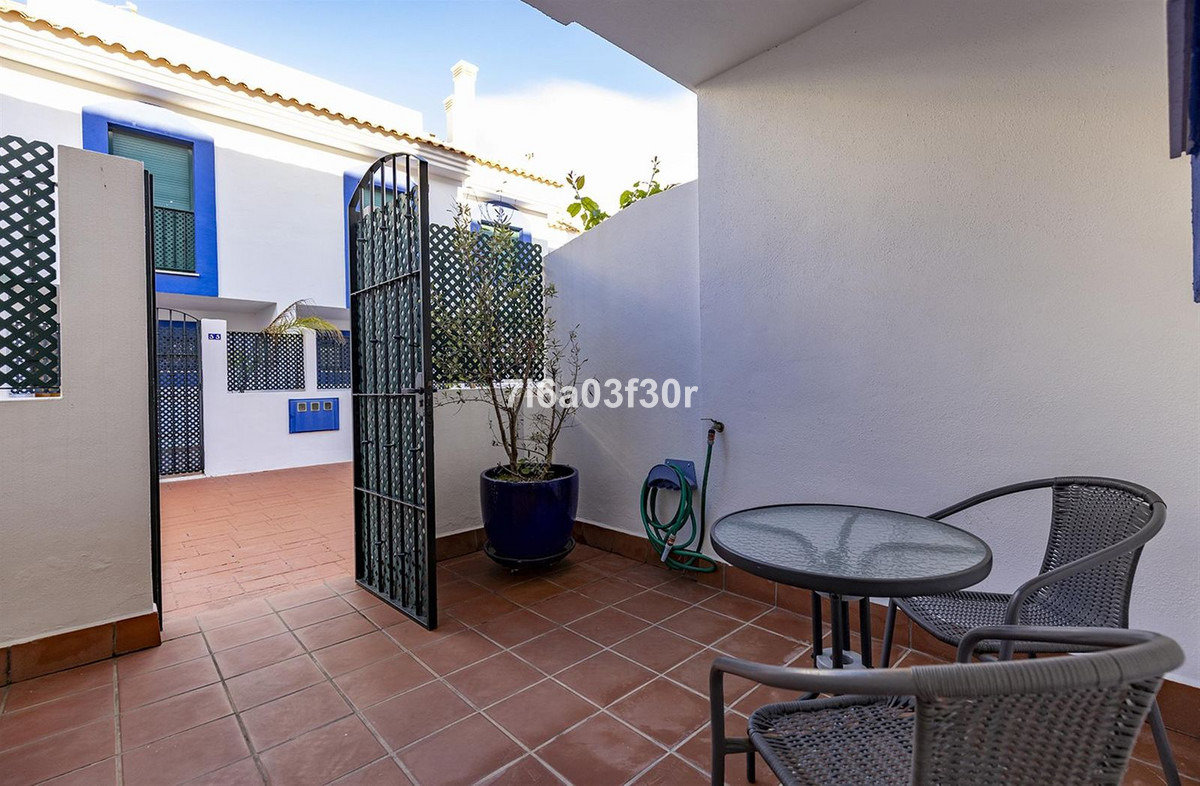 4 Bed Townhouse for sale in San Pedro De Alcántara Costa Del Sol, Málaga, Spain