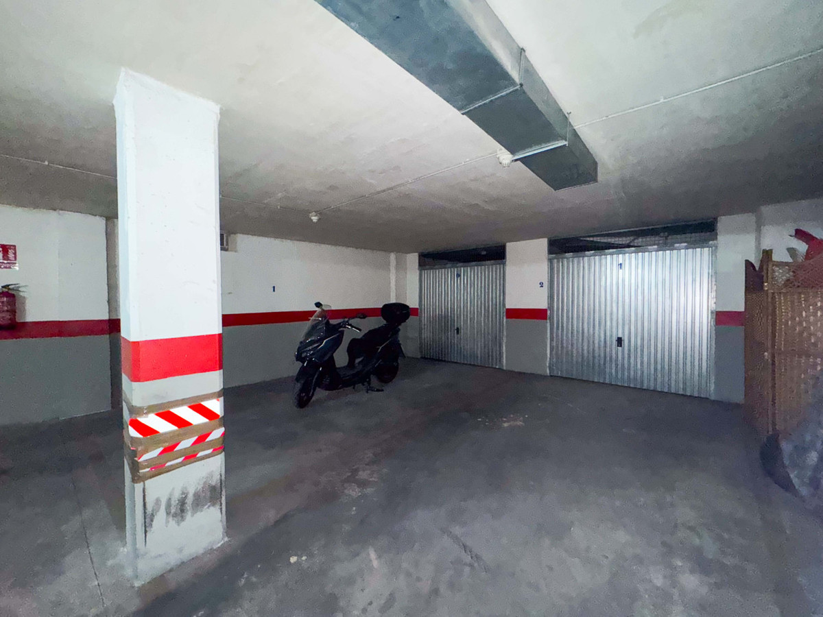 Se vende Garaje  en Costa Blanca, Alicante, España