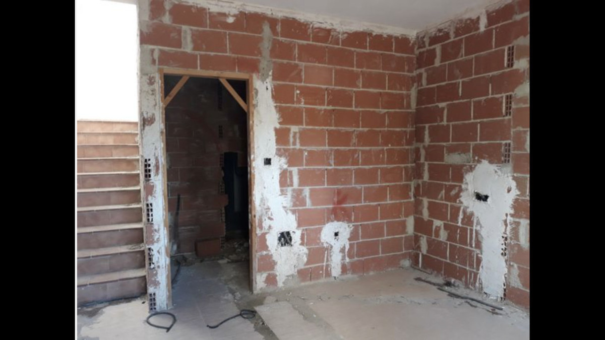 28 Bed Commercial unit for sale in Pinar De Campoverde Costa Blanca, Alicante, Spain