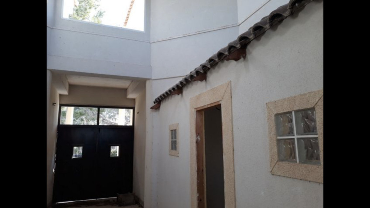 28 Bed Commercial unit for sale in Pinar De Campoverde Costa Blanca, Alicante, Spain