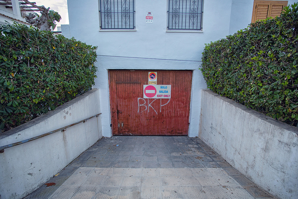 Se vende Garaje  en Costa Blanca, Alicante, España