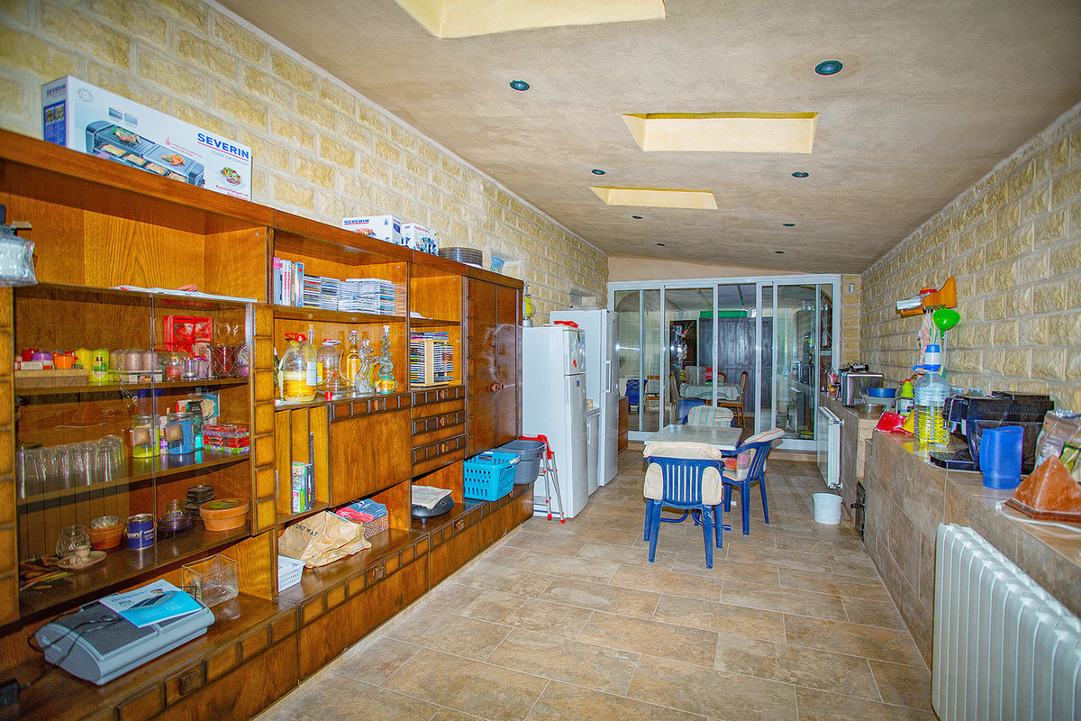 3 Bed Townhouse for sale in Elche Costa Blanca, Alicante, Spain