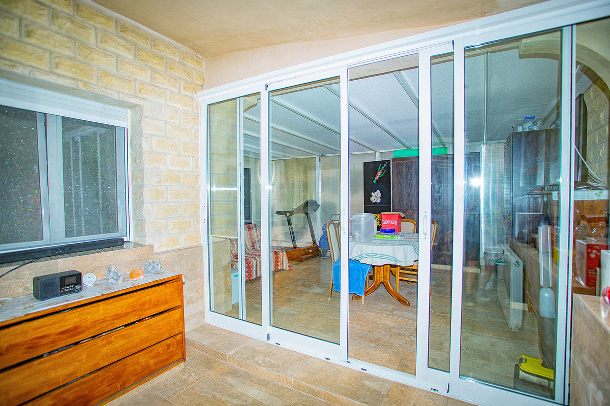 3 Bed Townhouse for sale in Elche Costa Blanca, Alicante, Spain