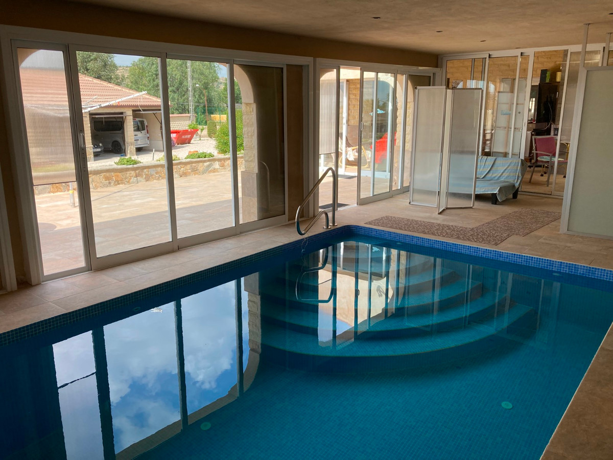 3 Bed Townhouse for sale in Elche Costa Blanca, Alicante, Spain