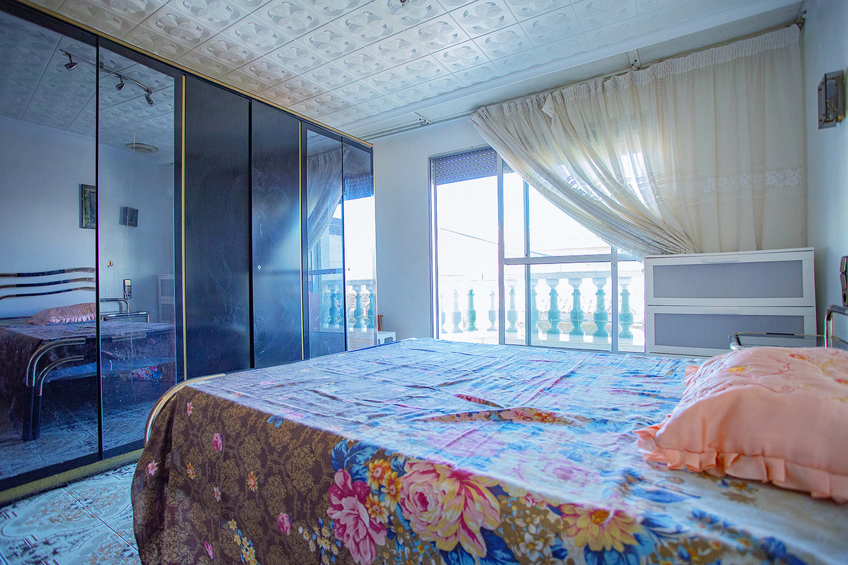 Se vende Apartamento en Planta Última de 3 dormitorios en Costa Blanca, Alicante, España