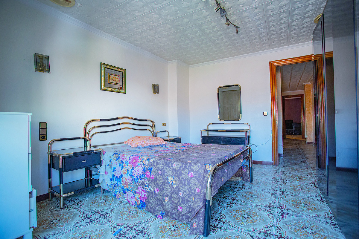 Se vende Apartamento en Planta Última de 3 dormitorios en Costa Blanca, Alicante, España