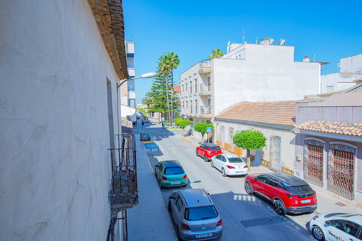 Se vende Apartamento en Planta Última de 3 dormitorios en Costa Blanca, Alicante, España