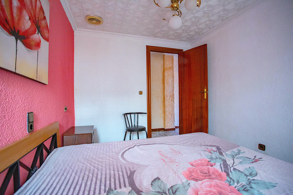 Se vende Apartamento en Planta Última de 3 dormitorios en Costa Blanca, Alicante, España