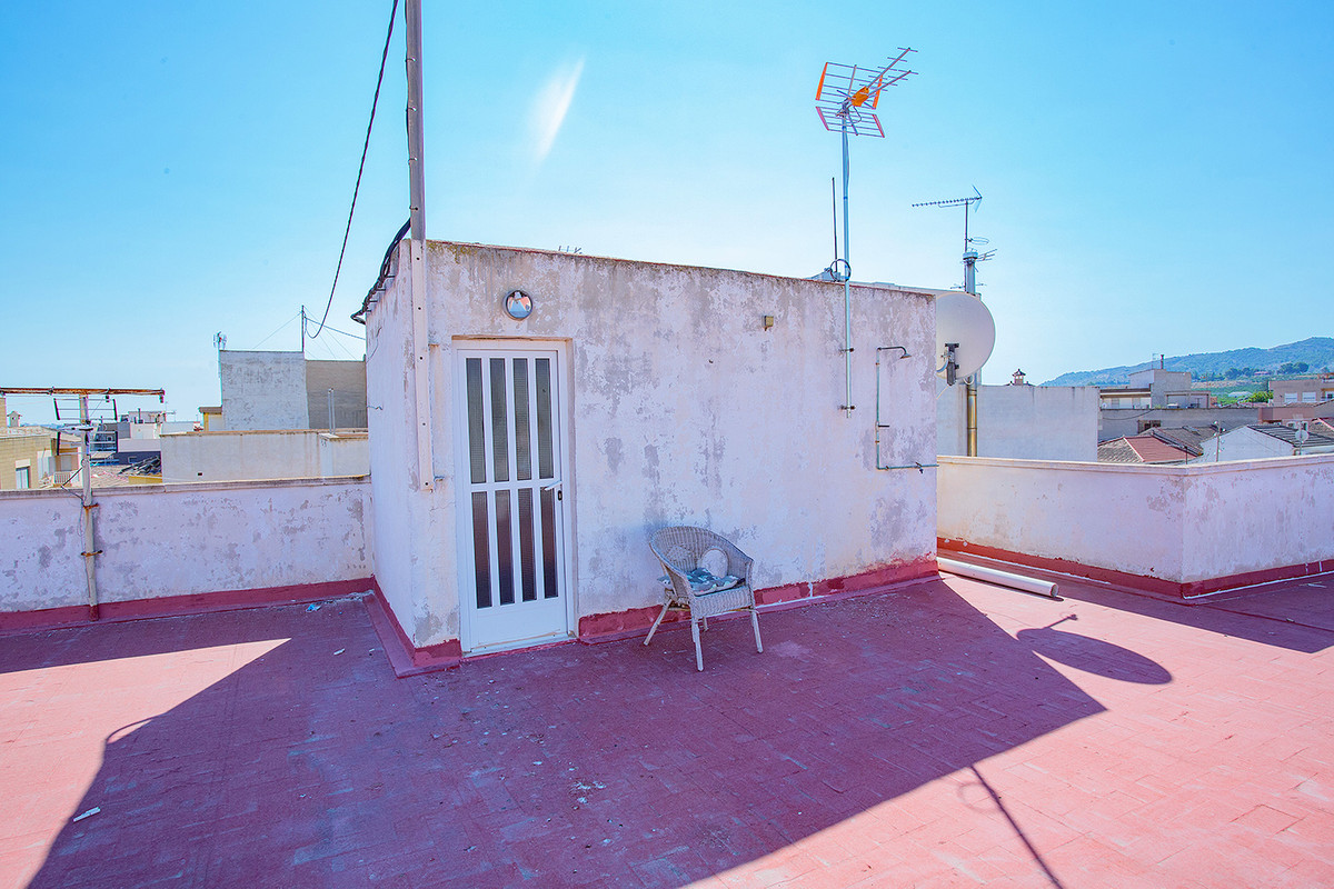 Se vende Apartamento en Planta Última de 3 dormitorios en Costa Blanca, Alicante, España