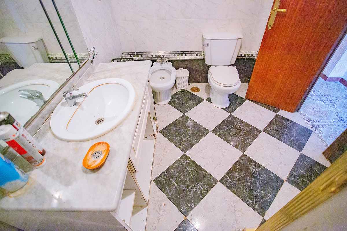 Se vende Apartamento en Planta Última de 3 dormitorios en Costa Blanca, Alicante, España