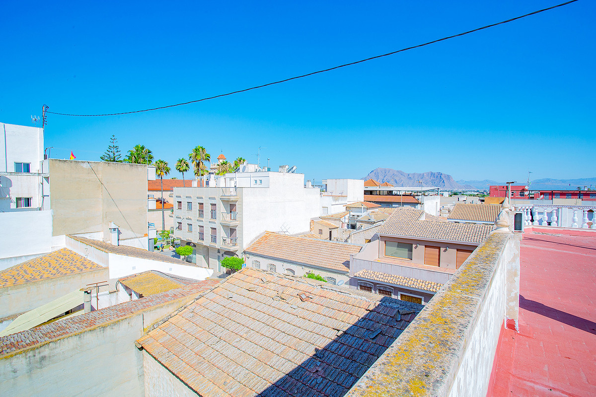 Se vende Apartamento en Planta Última de 3 dormitorios en Costa Blanca, Alicante, España
