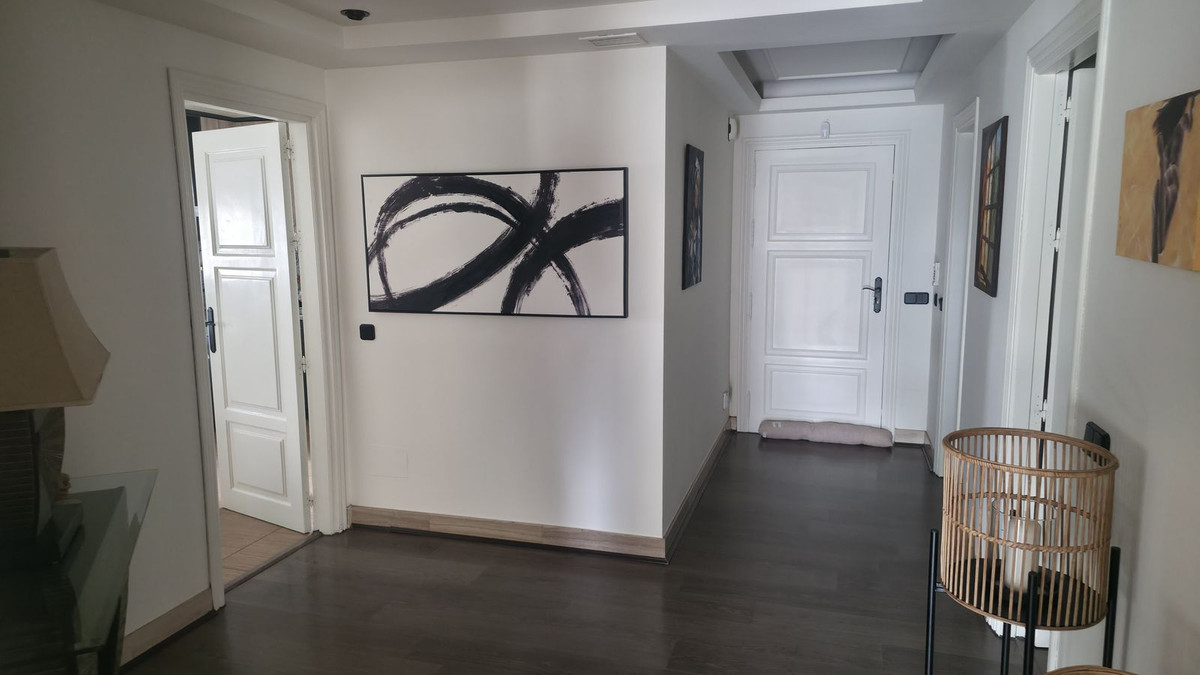 Se vende Villa - Chalet de 3 dormitorios en Costa Del Sol, Málaga, España