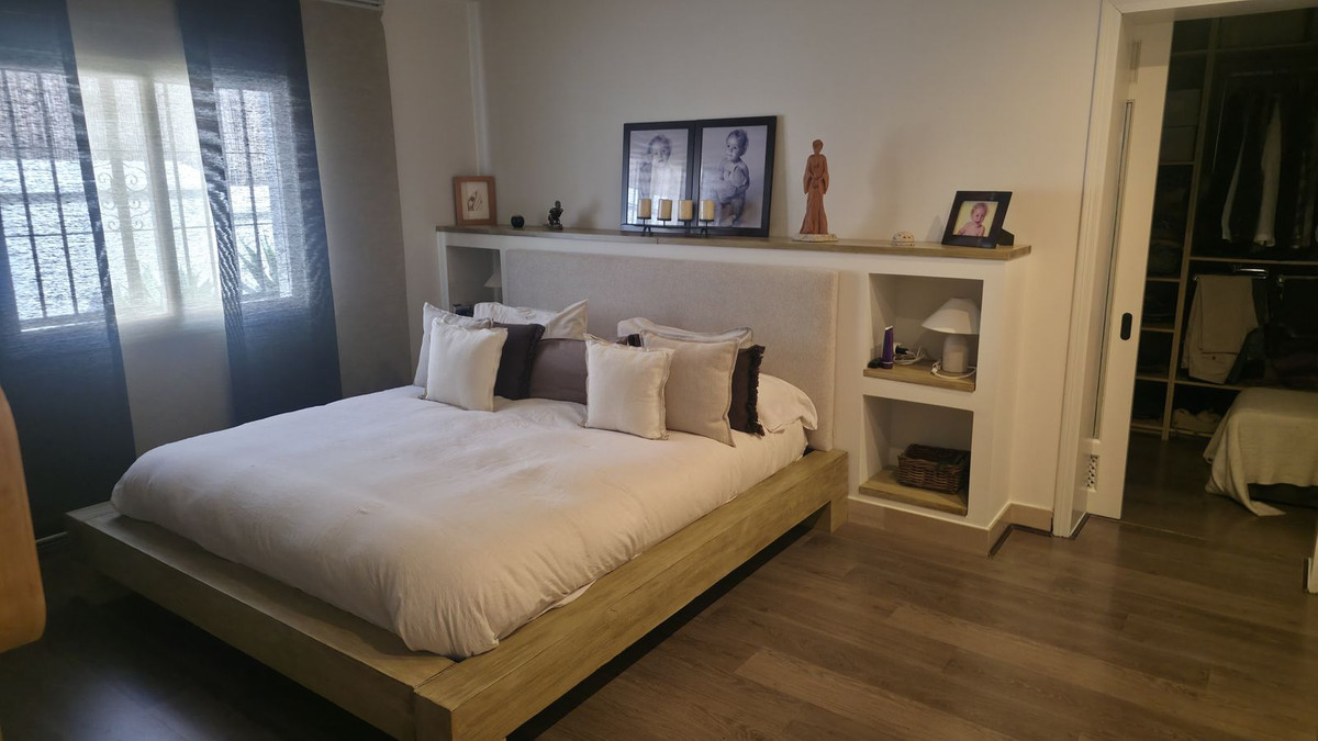 Se vende Villa - Chalet de 3 dormitorios en Costa Del Sol, Málaga, España