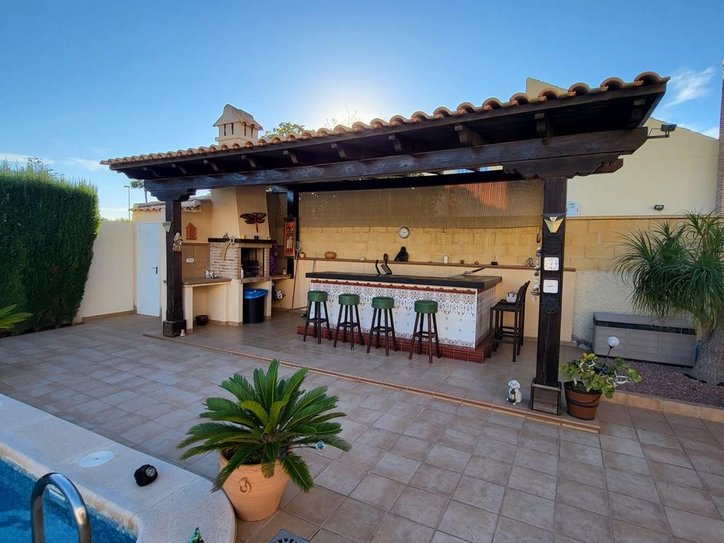4 Bed Townhouse for sale in Playa Flamenca Costa Blanca, Alicante, Spain